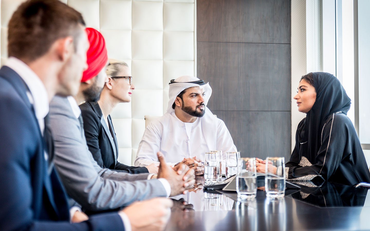 FIND Arranging reliable local sponsors in Dubai| Sharjah